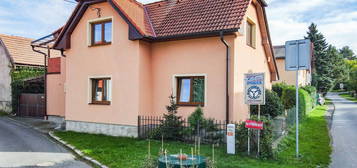 Dům, 132 m² + 298 m² pozemek, Pacov, Říčany