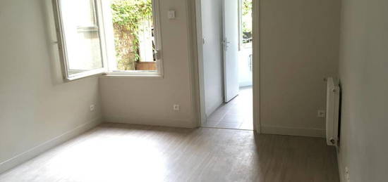 Loue appartement 2 pièces de 33m² à 2 pas de Sciences Po-Reims