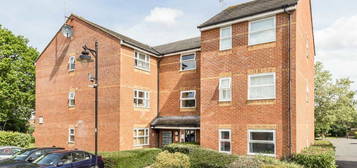 Flat for sale in Henry Doulton Drive, London SW17