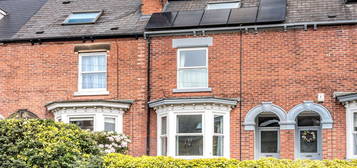 4 bed terraced house for sale