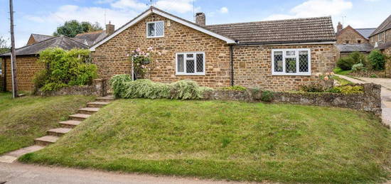 4 bedroom detached bungalow for sale