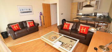 2 bedroom flat