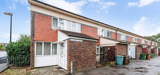 4 bed end terrace house for sale