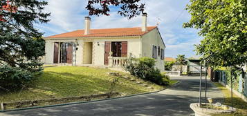 Maison traditionnelle 1 étage  à vendre, 5 pièces, 3 chambres, 140 m²