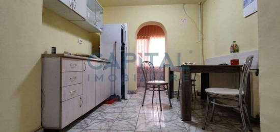 Apartament 3 cam PB, parter, zona Decebal, comision 0%