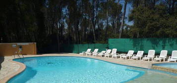 Magnifique studio entre mer et piscine à Sanary