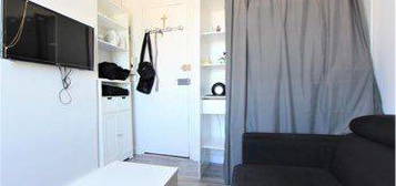 Studio 18 m2 meublé Paris 8 ème Champs-Elysées