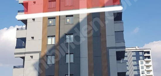 Sivas Numune Hastane Acil Karşısında Ara Kat Kiralık Lüks Daire