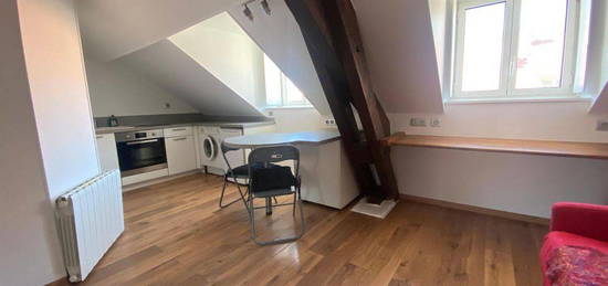 Studio 1 pièce 15 m²