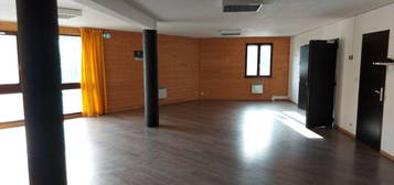 Appartement  à vendre, 4 pièces, 3 chambres, 108 m²