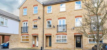 4 bedroom town house for sale