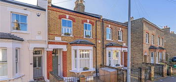 3 bed terraced house for sale