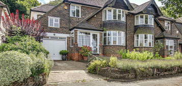 4 bedroom semi-detached house for sale