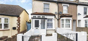 2 bedroom end of terrace house