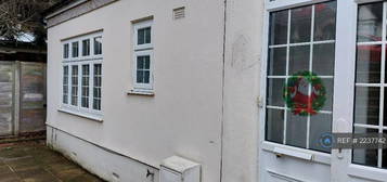 1 bedroom semi-detached house