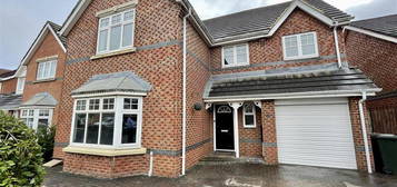 4 bedroom detached house to rent