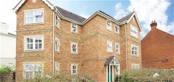 Flat for sale in Surbiton Road, Kingston Upon Thames KT1