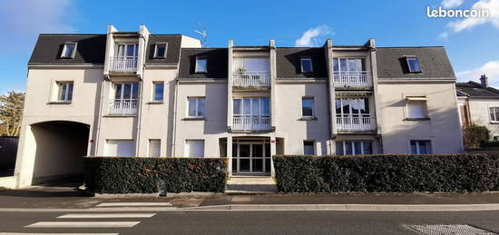 F3 de 72M2 Amiens Sud quartier Saint Fuscien Henriville