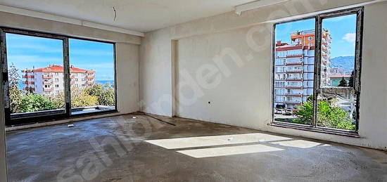 ENDER GAYRİMENKUL SİTE İÇİ PLAJ KARŞISI 3+1 160 M2 LÜX DAİRE