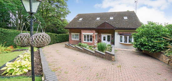 3 bed detached bungalow for sale