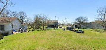 221 2nd Ave N Unit 2, Texas City, TX 77590