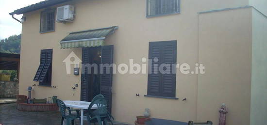 Villa unifamiliare, buono stato, 100 m², Bellavista, Poggibonsi