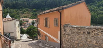 Casa colonica via Guglielmo Marconi, San Polomatese, San Polo Matese