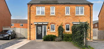 2 bedroom semi-detached house