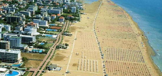 Bibione Spiaggia - Bilocale di ampie metrature