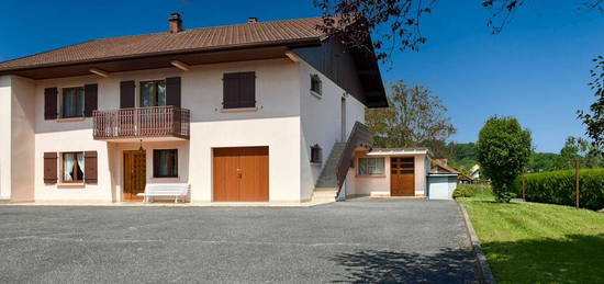 Maison de village à fort potenciel