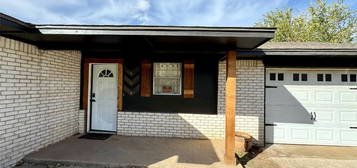 513 E Roh St, Thomas, OK 73669