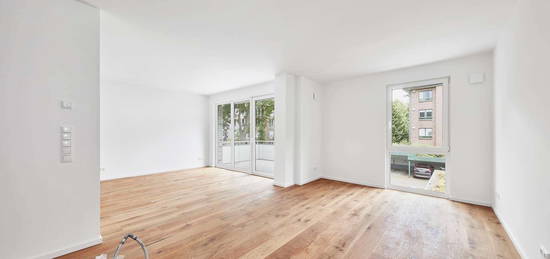 Neubau Erstbezug: 3-Zimmer-Wohnung mit Süd-Balkon und Stellplatz!