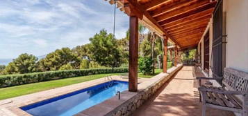 Casa o chalet en venta en Pinares de San Antón