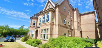 2 bed flat to rent