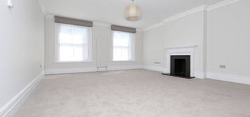 2 bed flat to rent