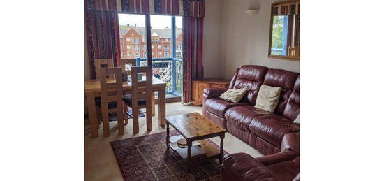 2 bed flat to rent