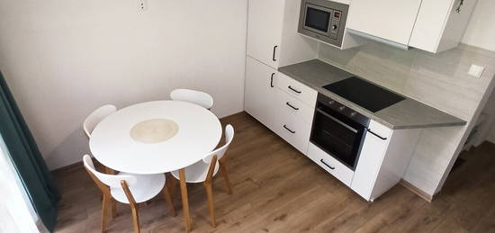 2 izbový byt v centre mesta po čerstvej rekonštrukcii