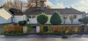 Ein Zuhause zum Wohlfühlen: Stilvoller Bungalow in ruhiger Wohnlage