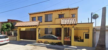 ¡¡¡ Promocion !!!casa En Venta Muy Economica (remate) - Heriberto Jara 17207, Otay Constituyentes, 22457 Tijuana, B.c.