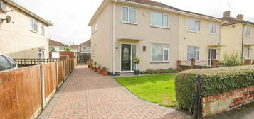 3 bed detached house for sale