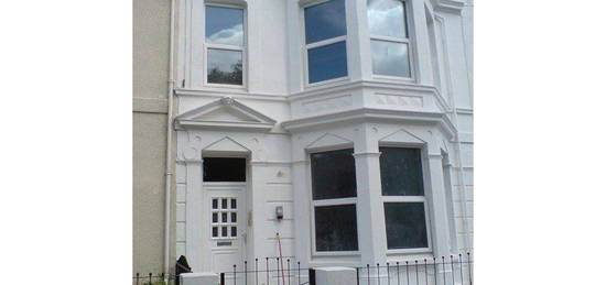 Flat to rent in Tavistock Place, Plymouth PL4