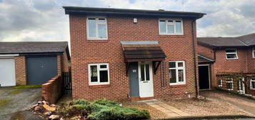 Detached house to rent in Osprey Road, Leicester LE4