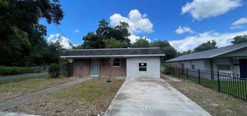 1014 E 32nd Ave, Tampa, FL 33603