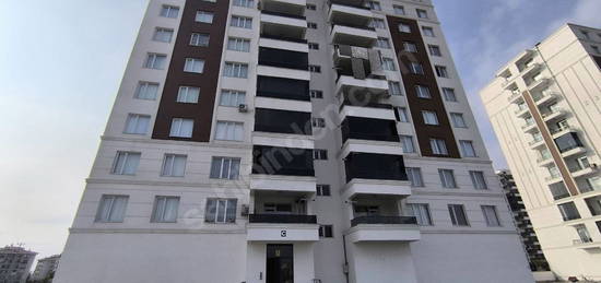 ARAŞTIRMA HASTAHANESİ KARŞISI ÜÇKUYULARDA KİRALIK 3+1 DAİRE