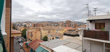 Ático en Barrio de Zaidín, Granada