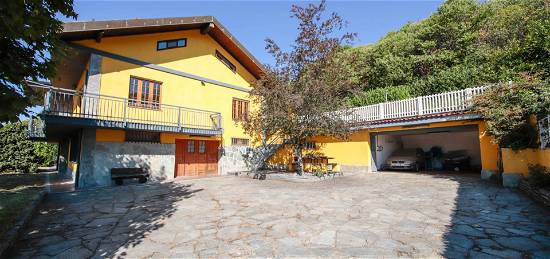 Villa bifamiliare via Castelvecchio 34, Montalenghe
