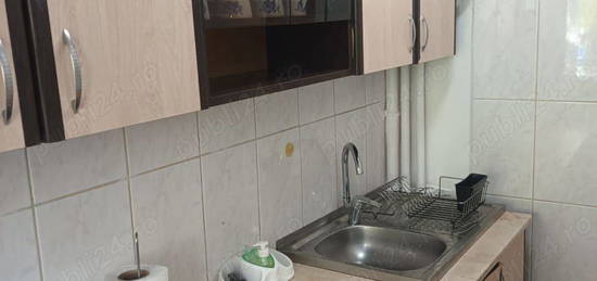 Închiriez apartament două camere