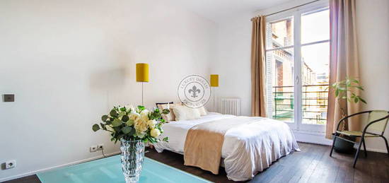 Paris 7e, Studio de luxe meublé 30.53m²