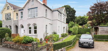 5 bed detached house for sale