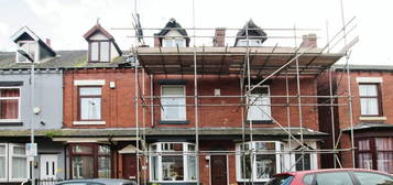 4 bedroom terraced house to rent